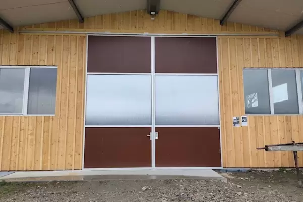 Moser Tür & Tor AG – Massanfertigungen für Türen, Tore und Fenster in Amriswil - Moser Tür & Tor
